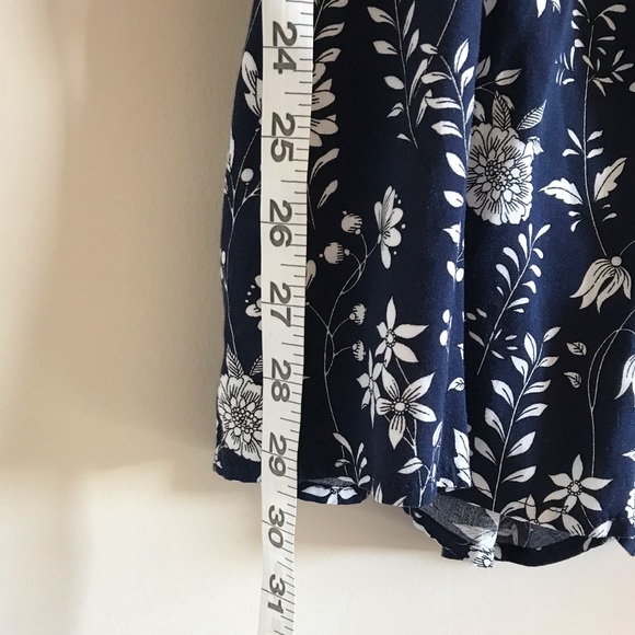 Price Drop❗️NWT Aeropostale floral romper - Picture 5 of 6